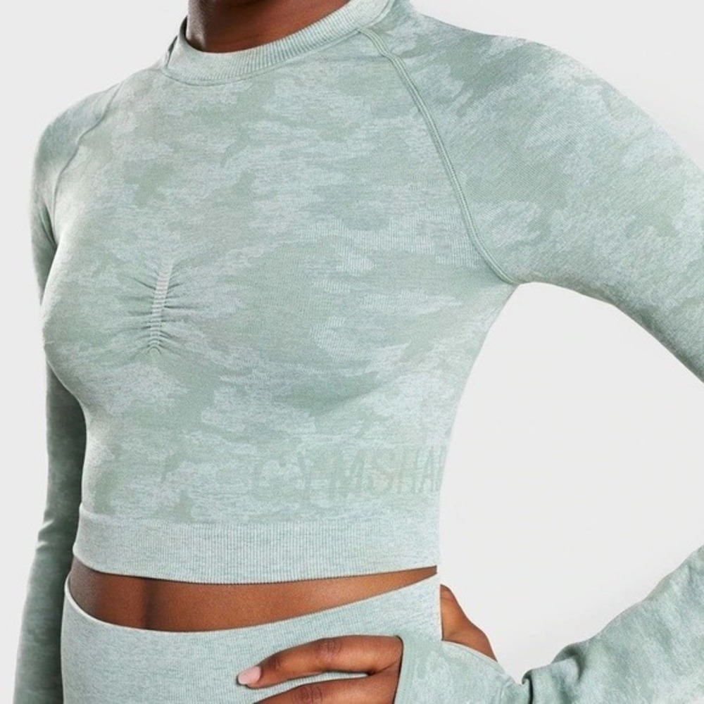 Gymshark Adapt‎ Camo Seamless Long Sleeve Crop Top Sage Green Small, Workout